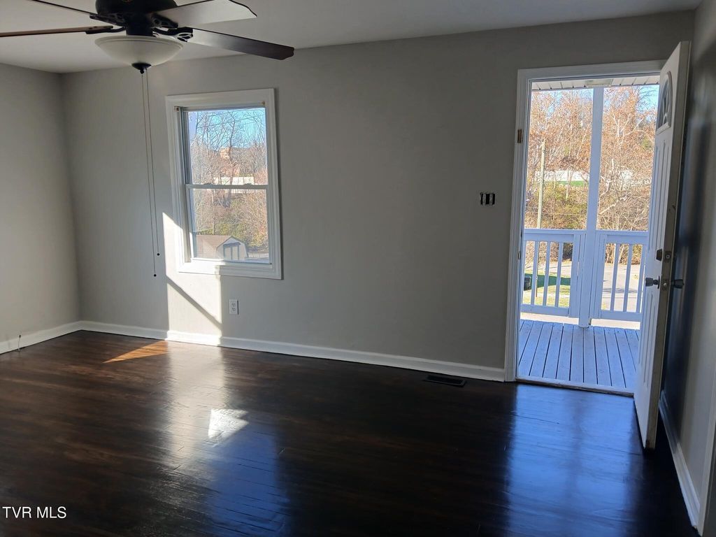 Photo of 136 Beaver Street, Bristol, VA 24201 (MLS # 9988472)