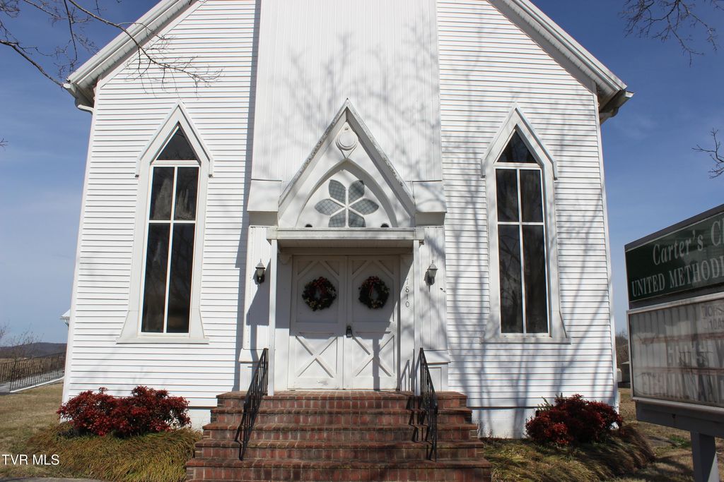 Photo of 7810 Lonesome Pine Trail, Greeneville, TN 37743 (MLS # 9992810)