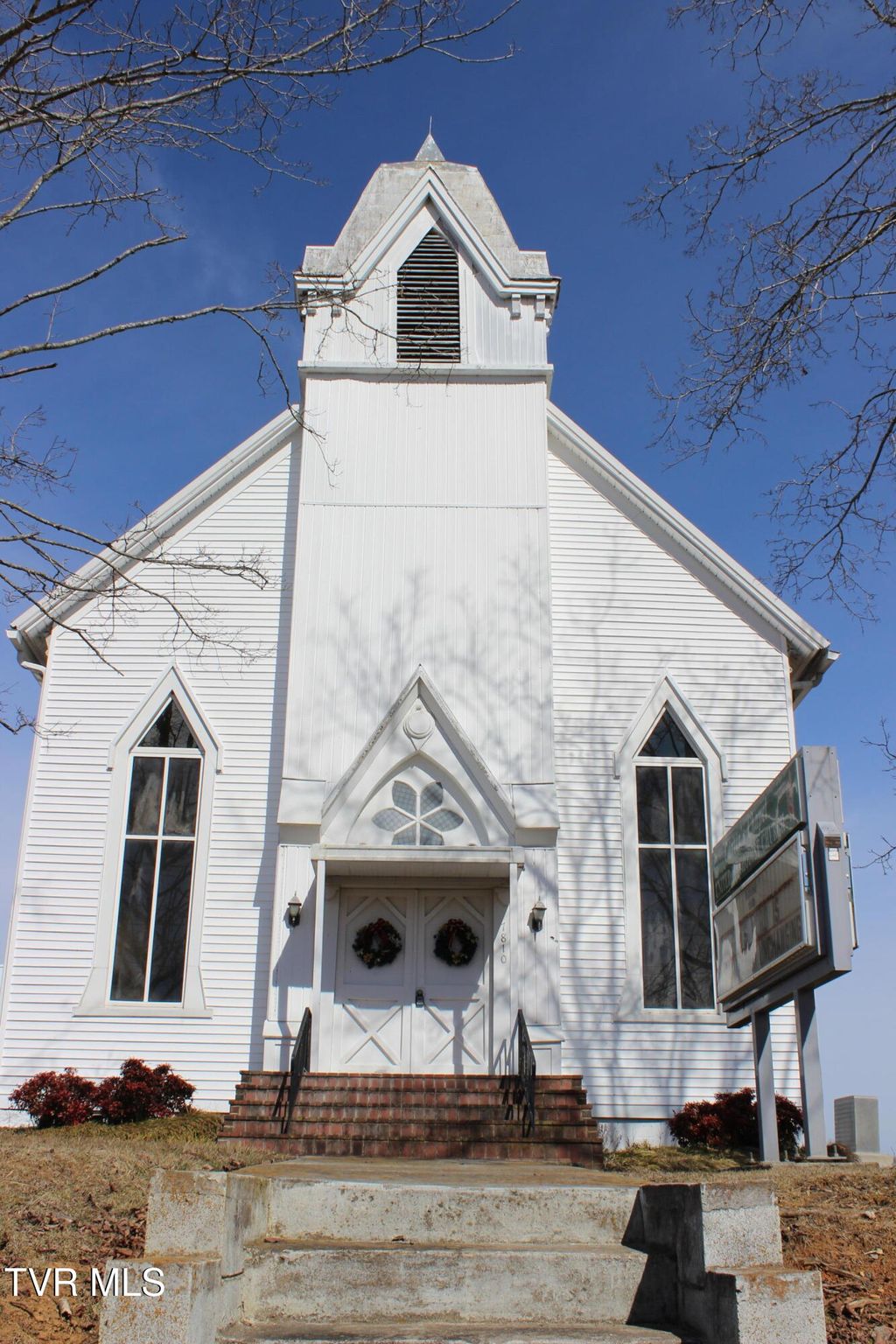 Photo of 7810 Lonesome Pine Trail, Greeneville, TN 37743 (MLS # 9992810)