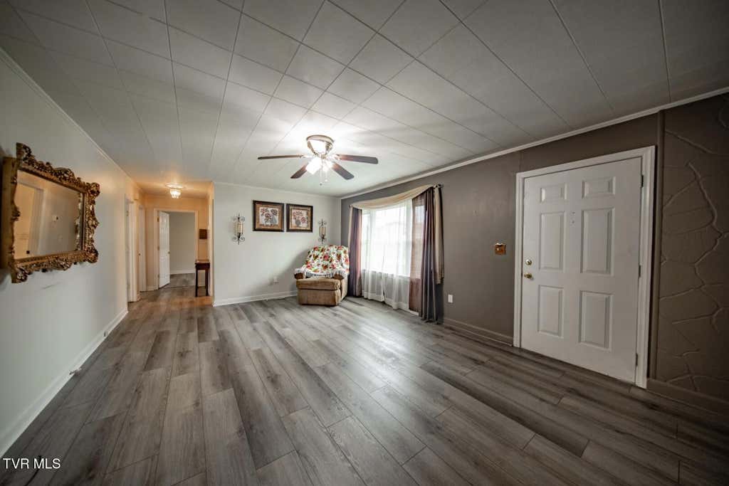 Photo of 811 Martine Street, Newport, TN 37821 (MLS # 9999192)