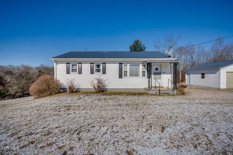 Photo of 2844 Rocky Springs Road, Piney Flats, TN 37686 (MLS # 9990622)