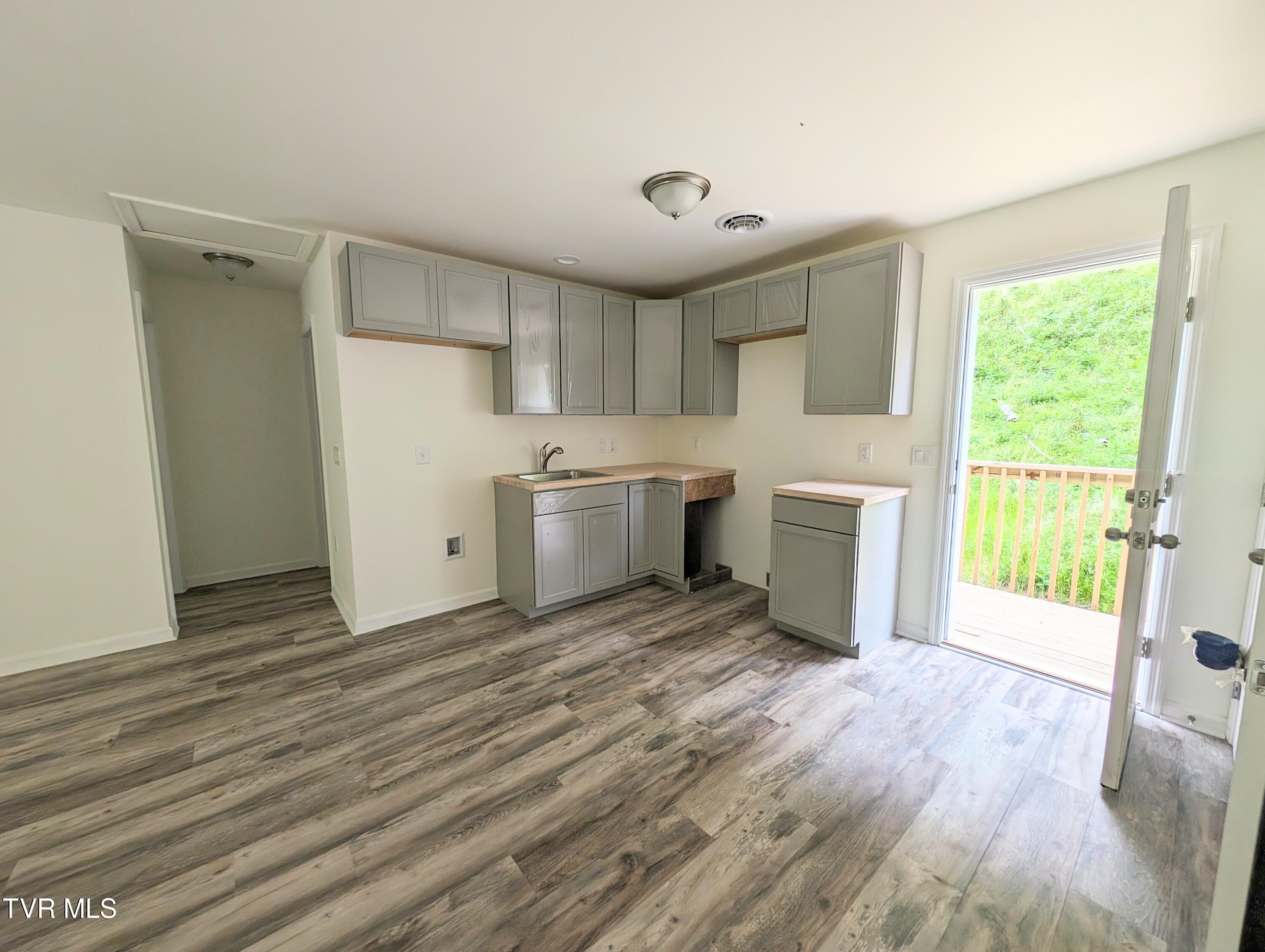 127 Bartley Street, Haysi, Virginia image 15