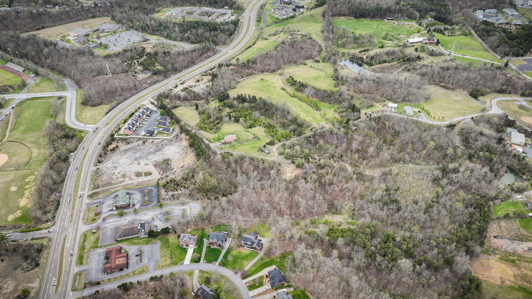John B Dennis Highway, Kingsport, Tennessee image 3