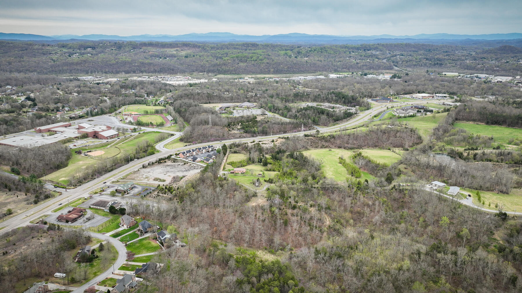 John B Dennis Highway, Kingsport, Tennessee image 5