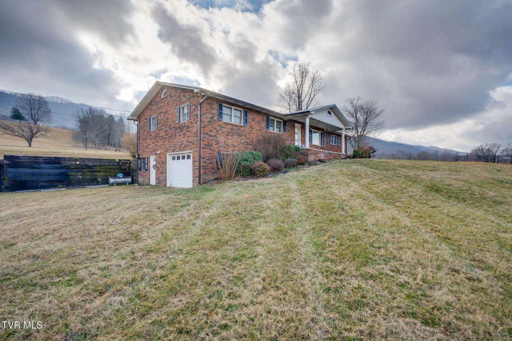 Photo of 2517 Sinking Creek Road, Johnson City, TN 37604 (MLS # 9999293)