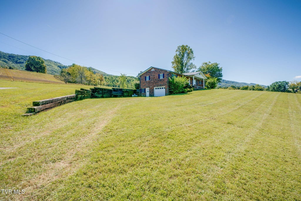 Photo of 2517 Sinking Creek Road, Johnson City, TN 37604 (MLS # 9999293)