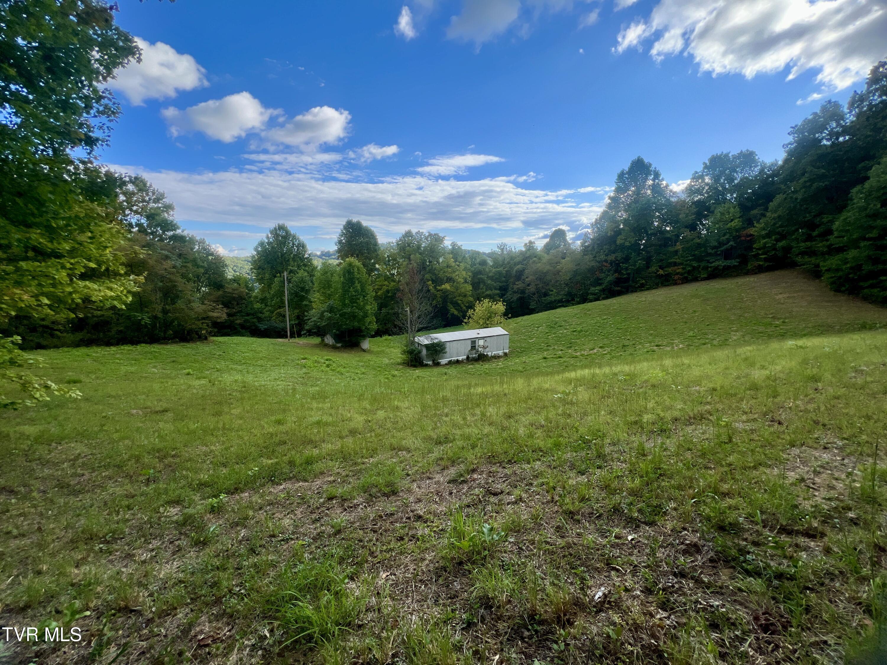 1200 Douglas Drive #1, Sneedville, Tennessee image 4