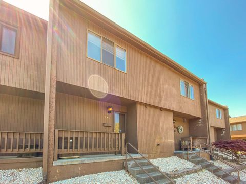 Photo of 746 Martin Luther King Jr Boulevard #0, Bristol, TN 37620 (MLS # 9990662)