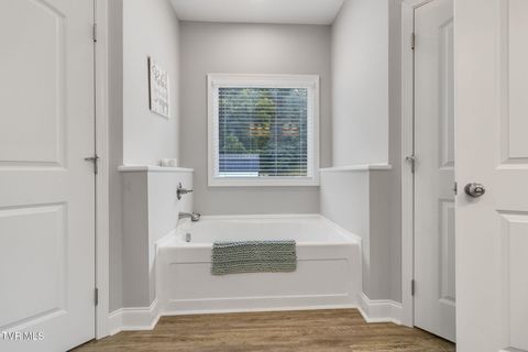 Tiny photo for 1216 Upland Avenue, Greeneville, TN 37743 (MLS # 9984335)
