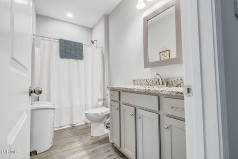 Tiny photo for 1216 Upland Avenue, Greeneville, TN 37743 (MLS # 9984335)