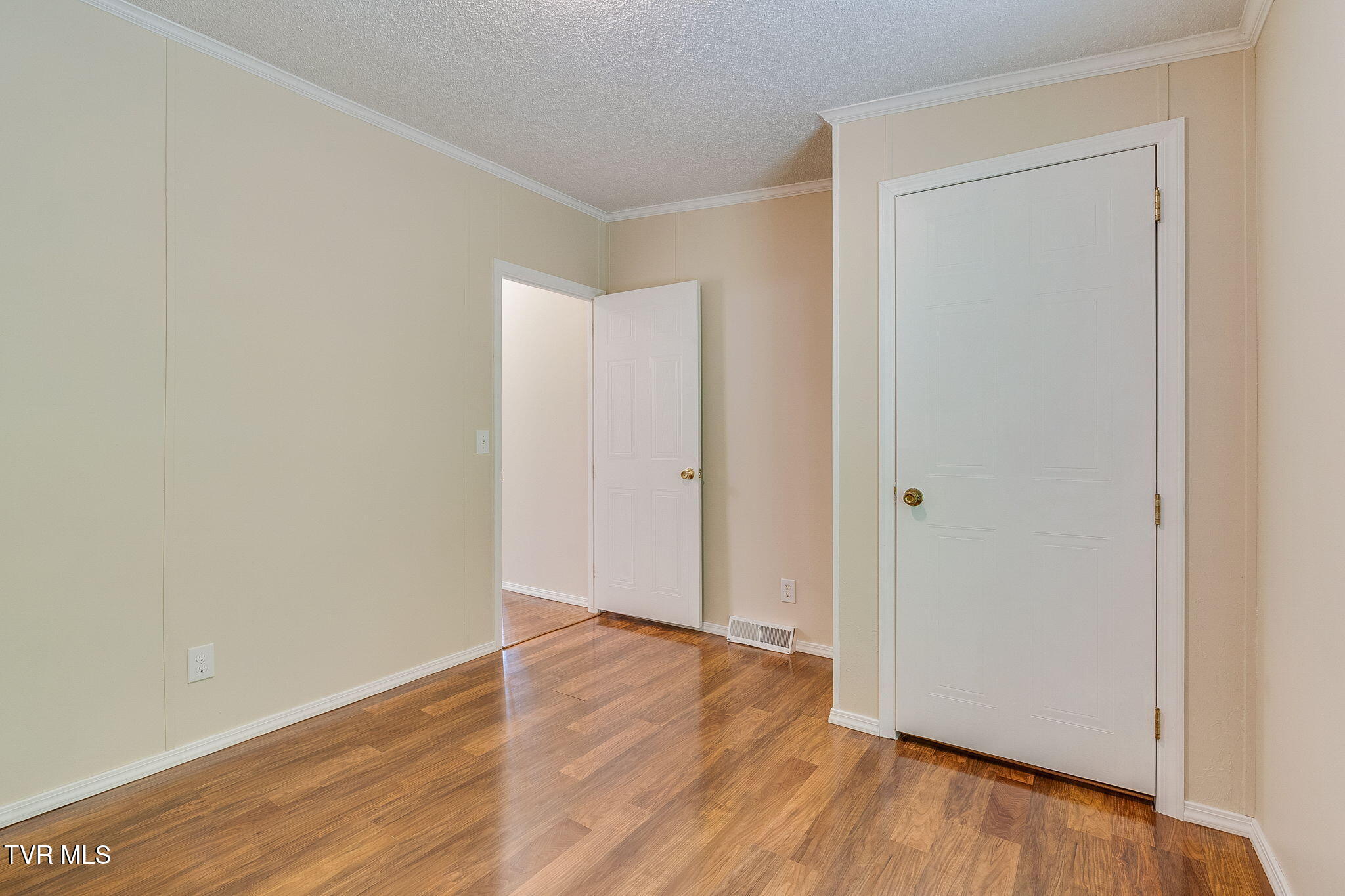118 Berry Hill Road, Elizabethton, Tennessee image 20