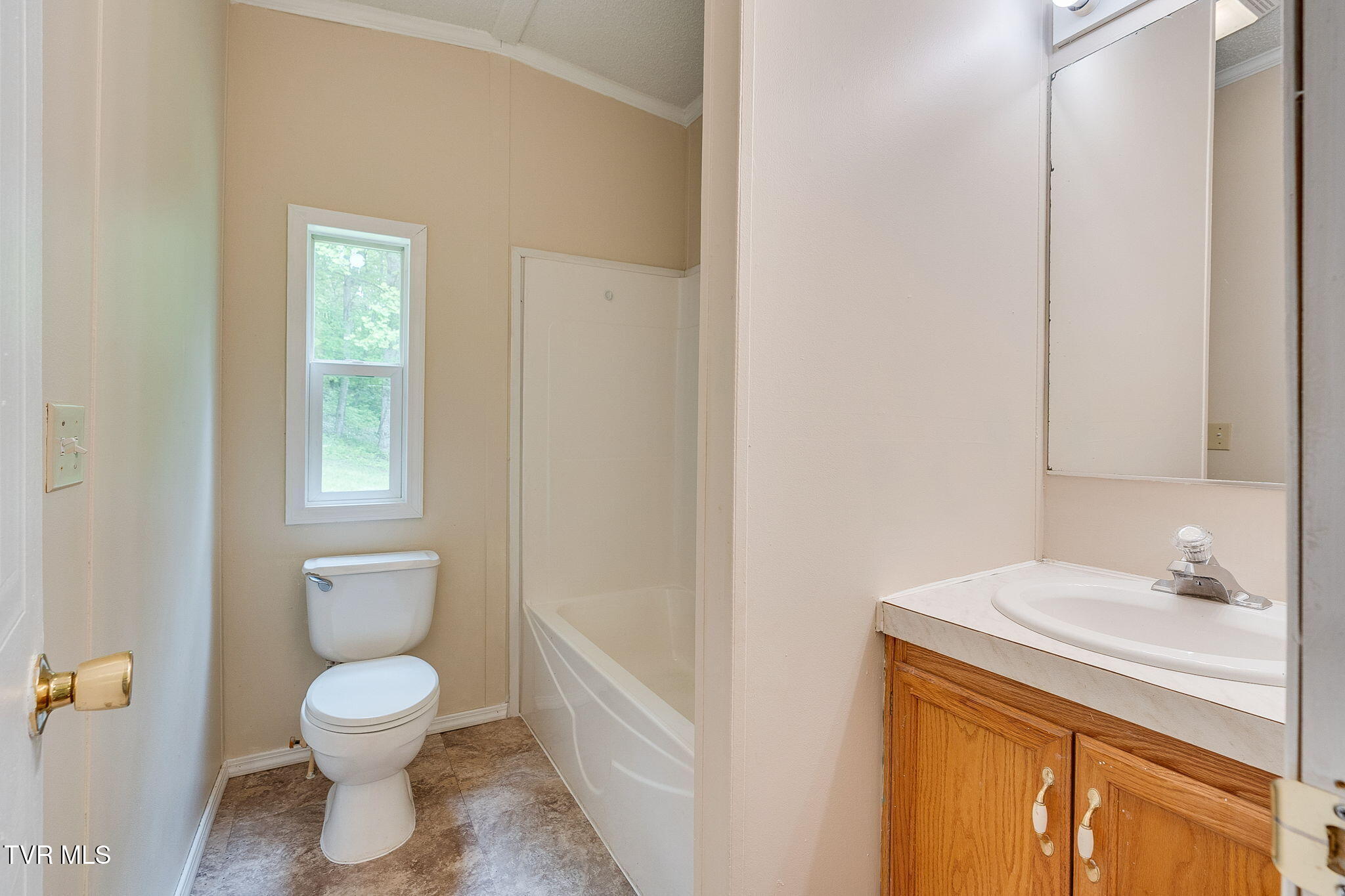 118 Berry Hill Road, Elizabethton, Tennessee image 18
