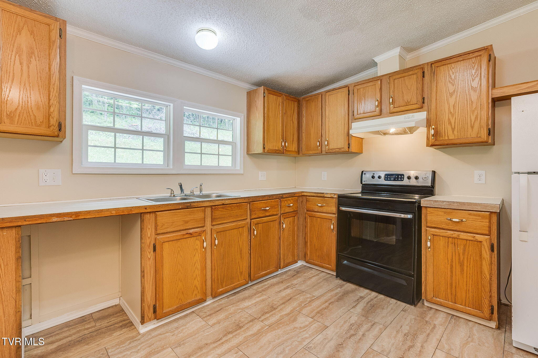 118 Berry Hill Road, Elizabethton, Tennessee image 10