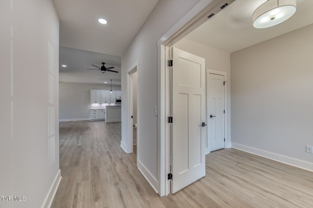 Photo of 79 Slonaker Circle, Jonesborough, TN 37659 (MLS # 9990349)