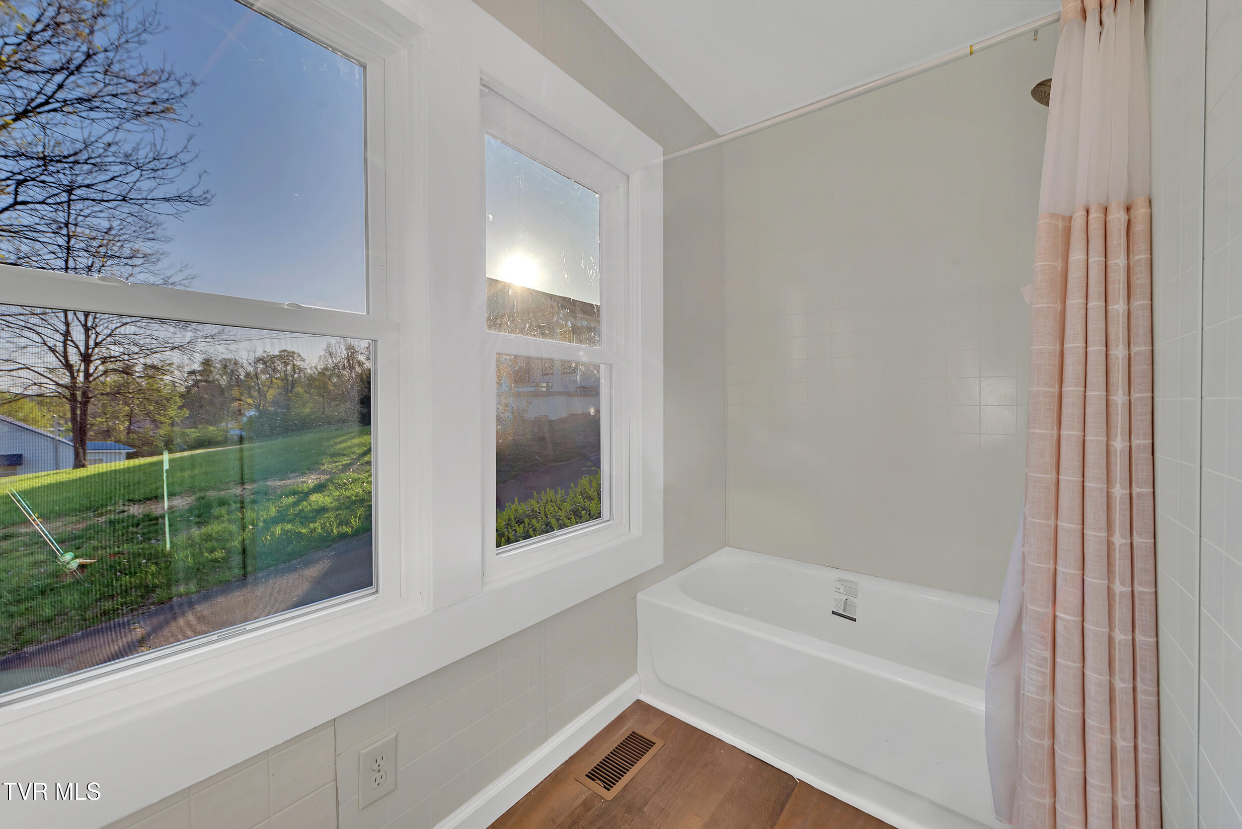 457 Bernard Avenue, Greeneville, Tennessee image 12