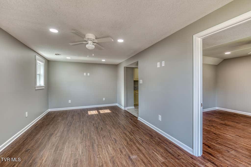 Photo of 1216 Norway Street #102, Bristol, VA 24201 (MLS # 9996300)