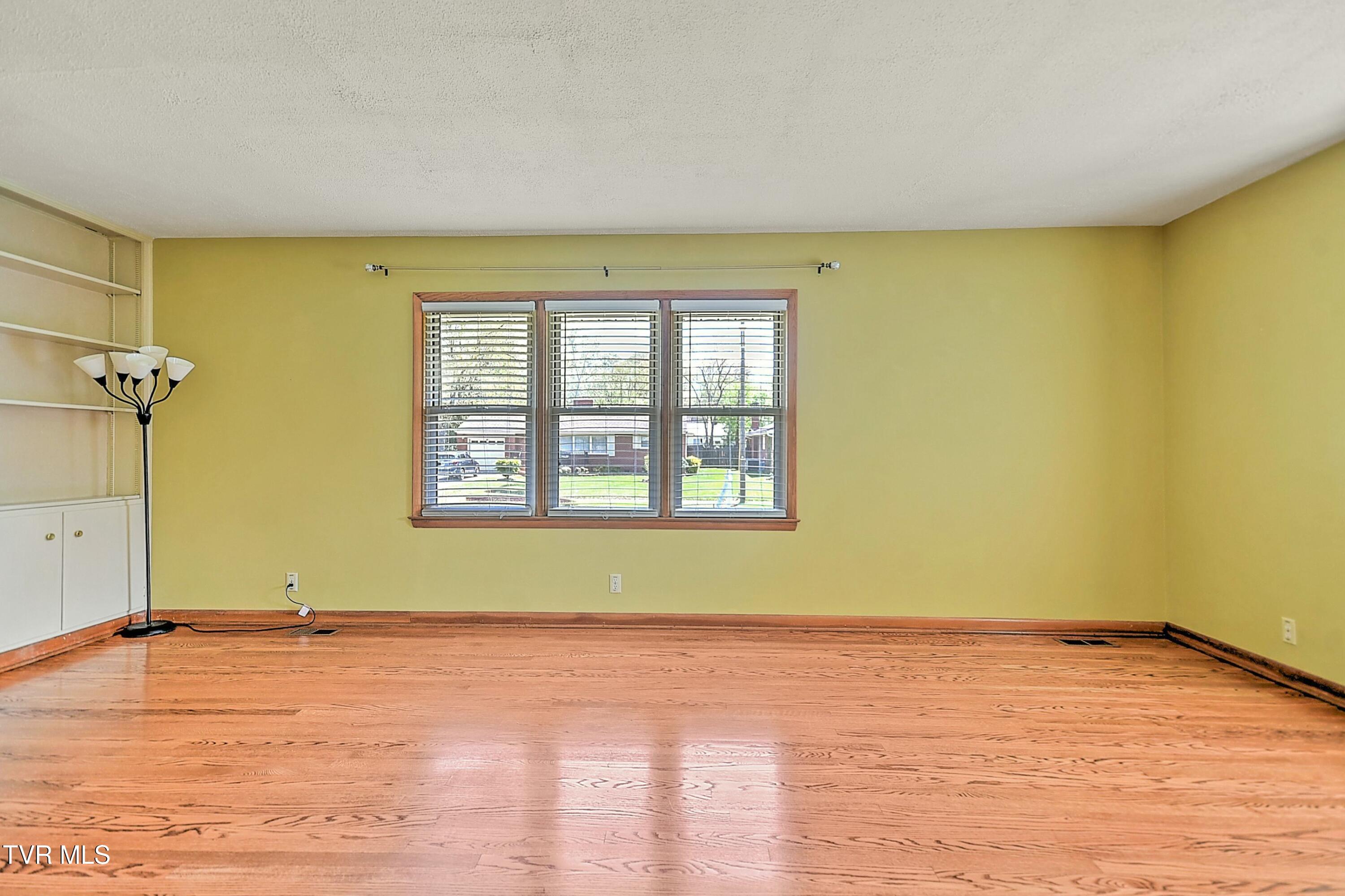 2013 Hermitage Drive, Kingsport, Tennessee image 12