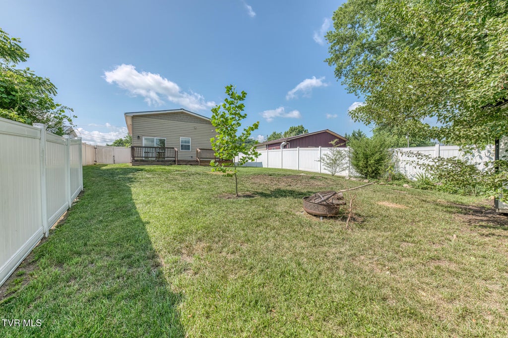 Photo of 1603 Burgie Street, Elizabethton, TN 37643 (MLS # 9996810)