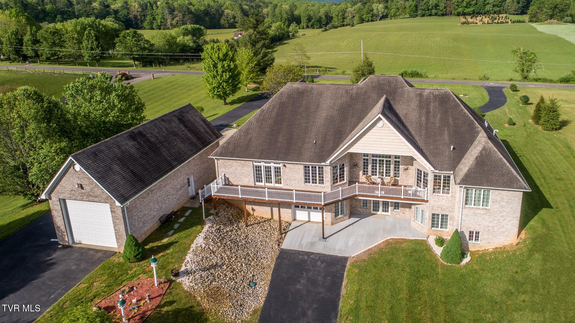 1738 Harbin Hill Road, Mountain City, Tennessee image 26