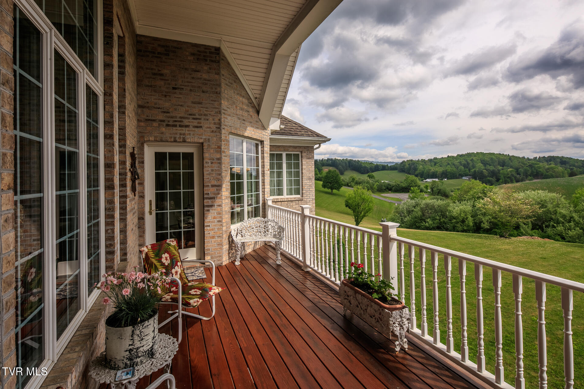 1738 Harbin Hill Road, Mountain City, Tennessee image 22