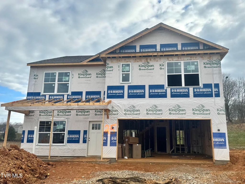 Photo of 695 Saint Andrews Drive Dr, Kingsport, TN 37664 (MLS # 9988182)