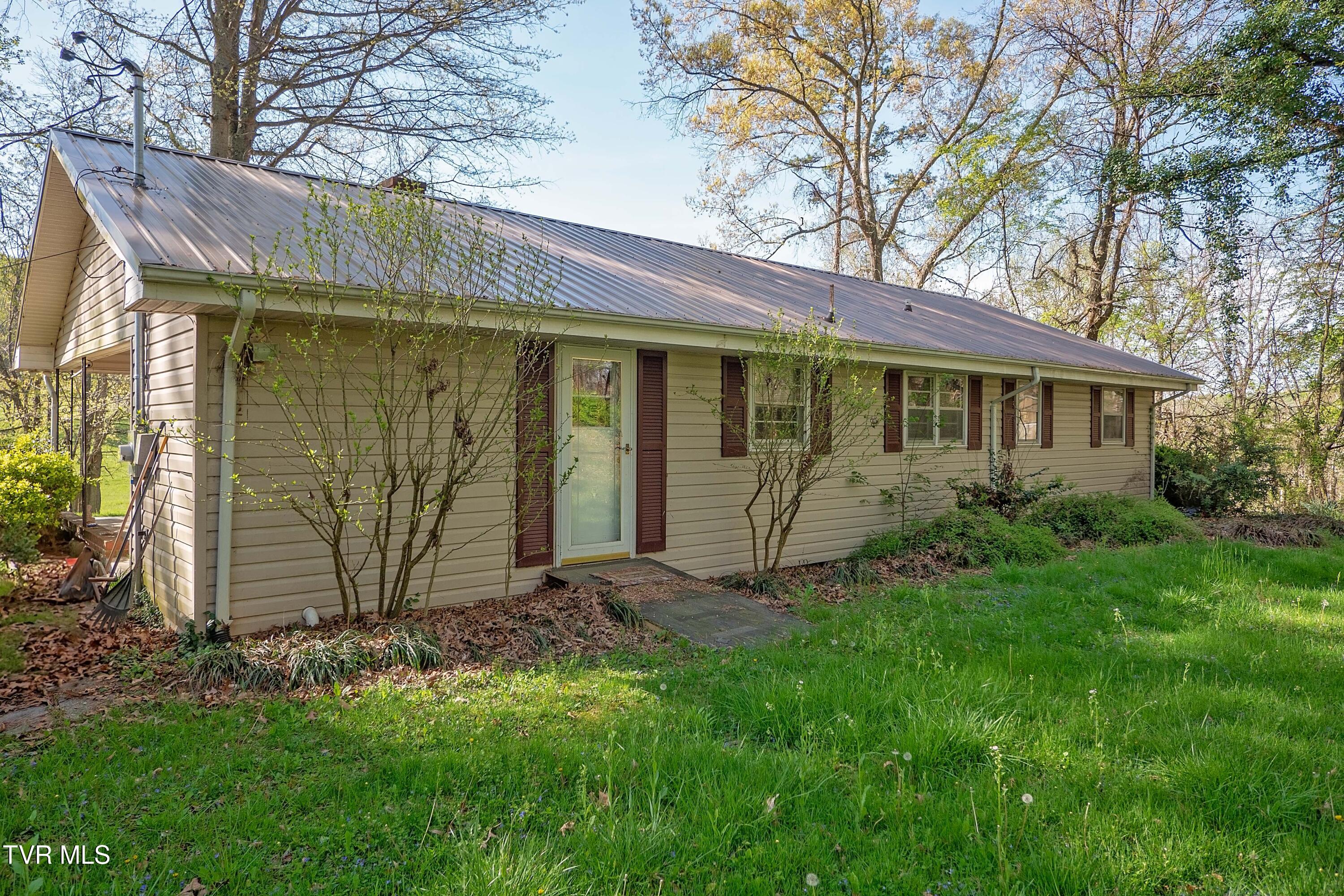 17455 Kingsport Highway, Fall Branch, Tennessee image 19