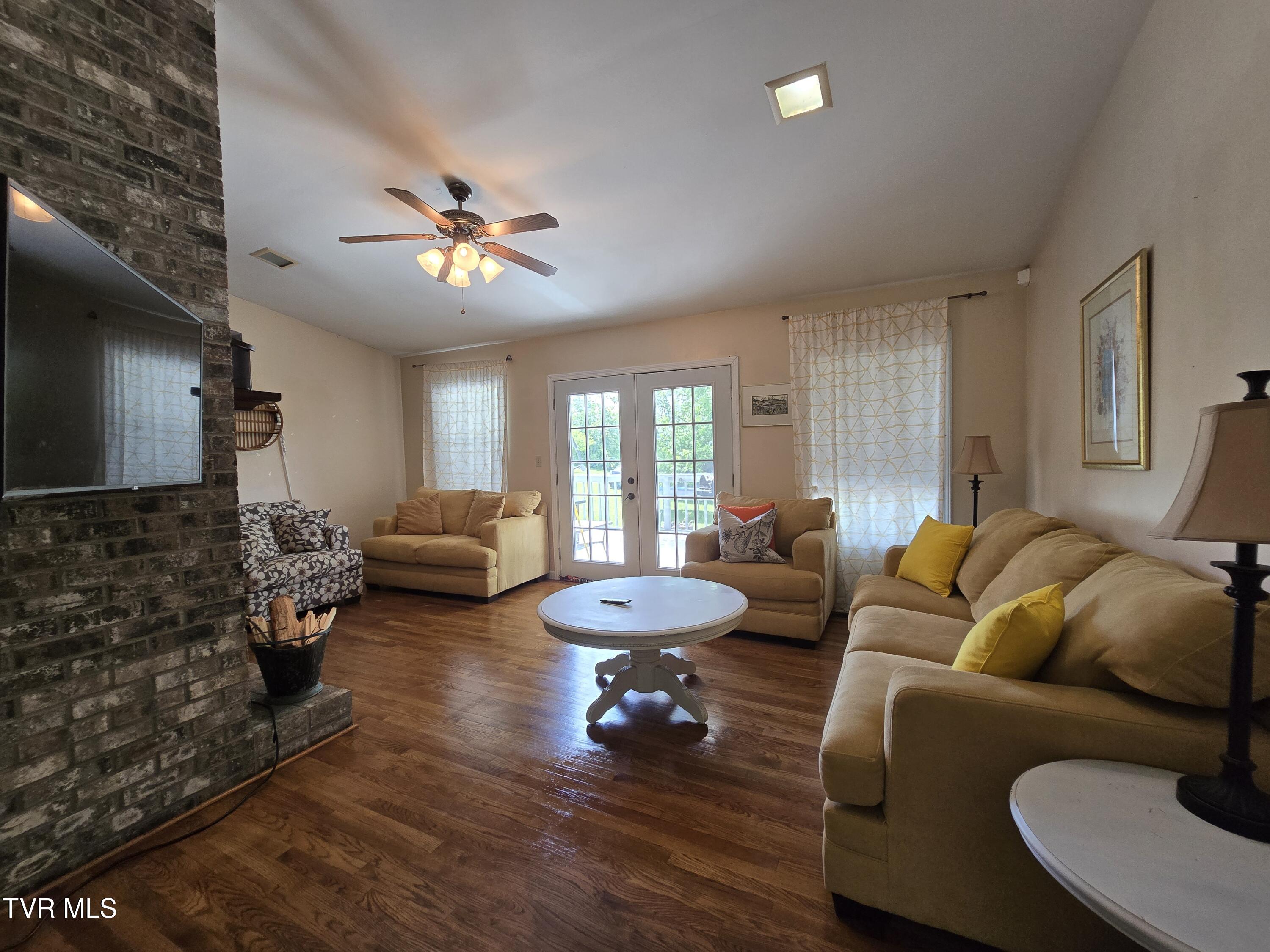 1382 Elijah Martin Road, Whitesburg, Tennessee image 16