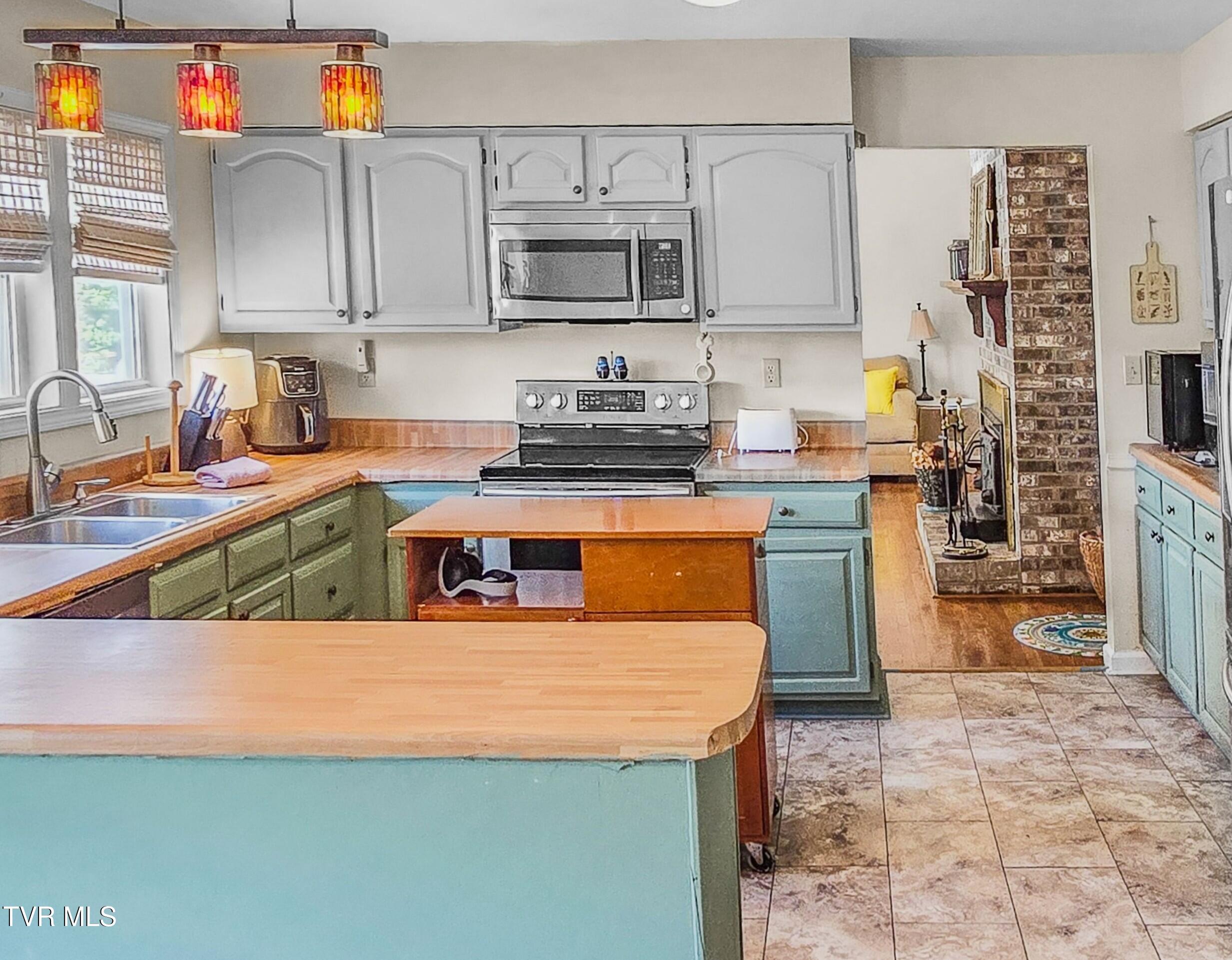 1382 Elijah Martin Road, Whitesburg, Tennessee image 18