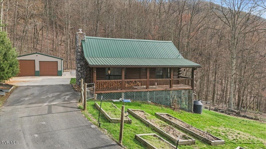 Photo of 417 Charlie Hicks Road, Jonesborough, TN 37659 (MLS # 9992696)