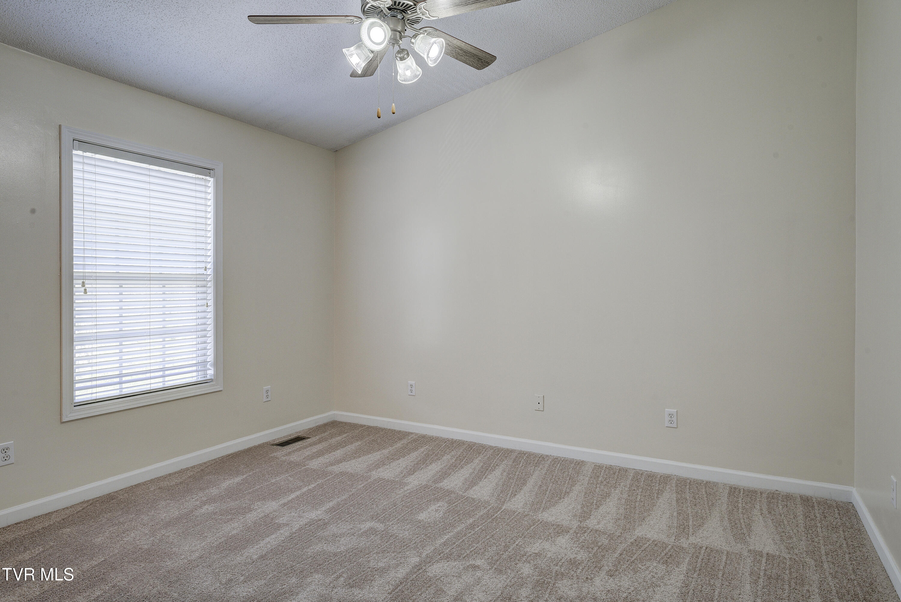 1809 Lakeview Drive #20, Johnson City, Tennessee image 24