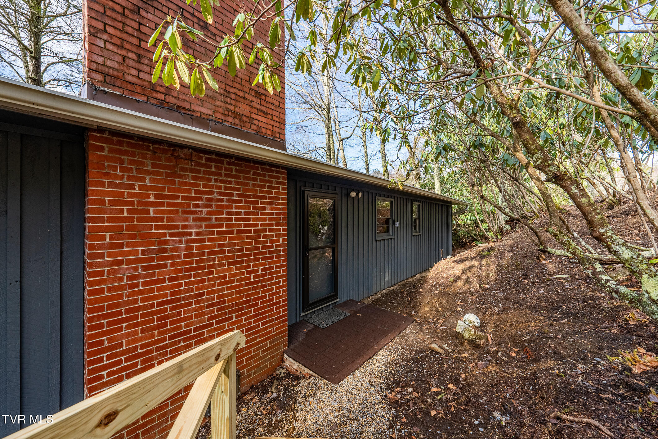 144 Ripshin Lake Road, Roan Mountain, Tennessee image 2