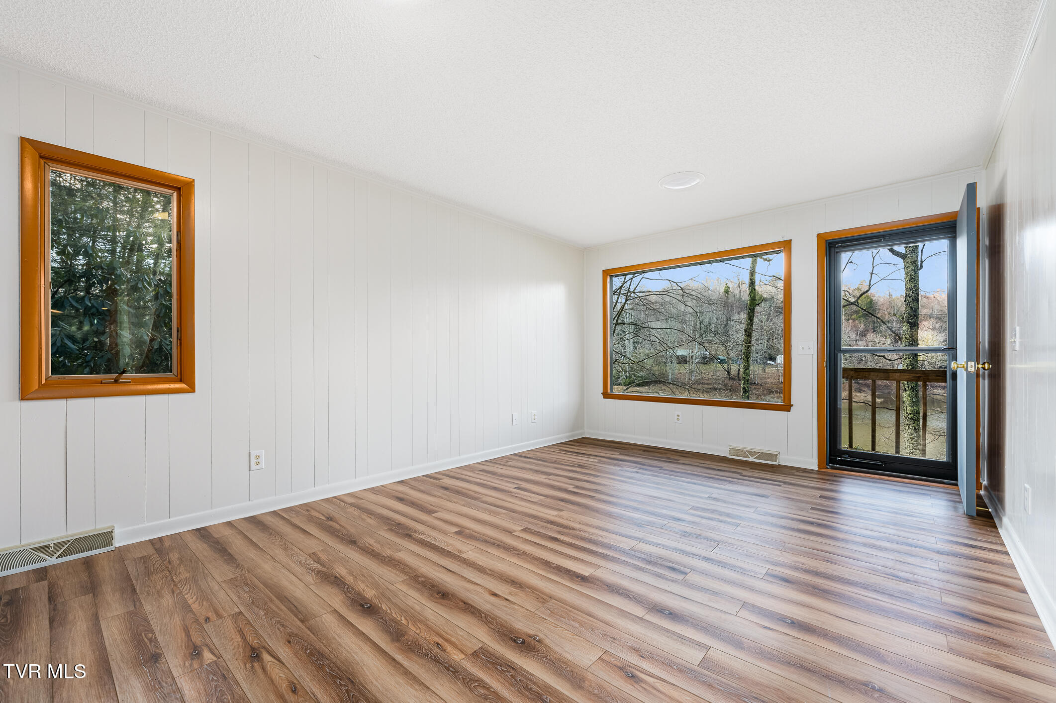 144 Ripshin Lake Road, Roan Mountain, Tennessee image 26