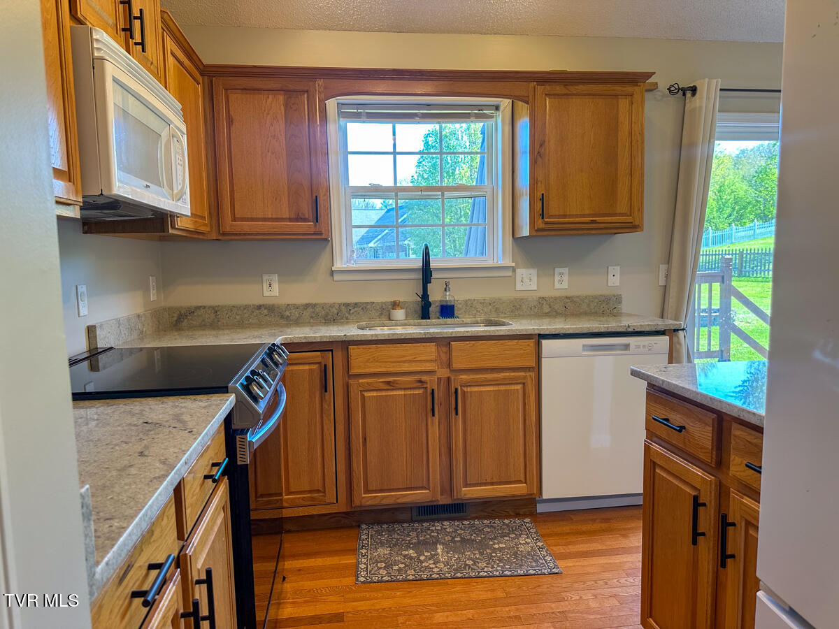 207 Humming Bird Way, Jonesborough, Tennessee image 28