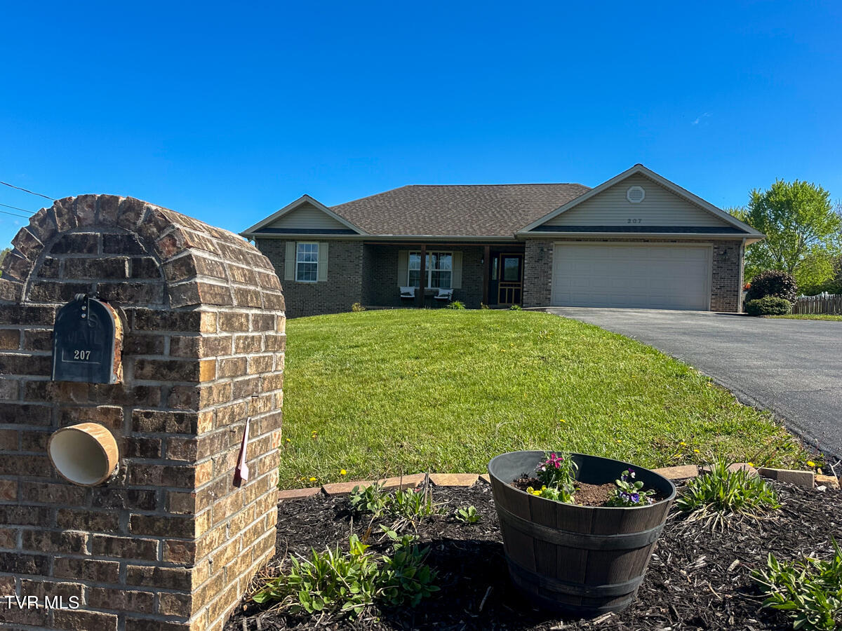207 Humming Bird Way, Jonesborough, Tennessee image 5