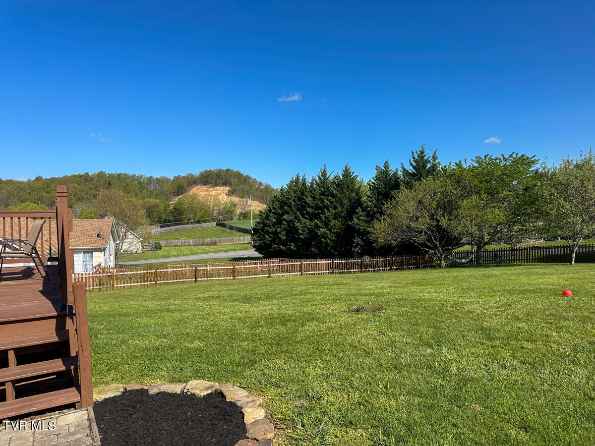 207 Humming Bird Way, Jonesborough, Tennessee image 16