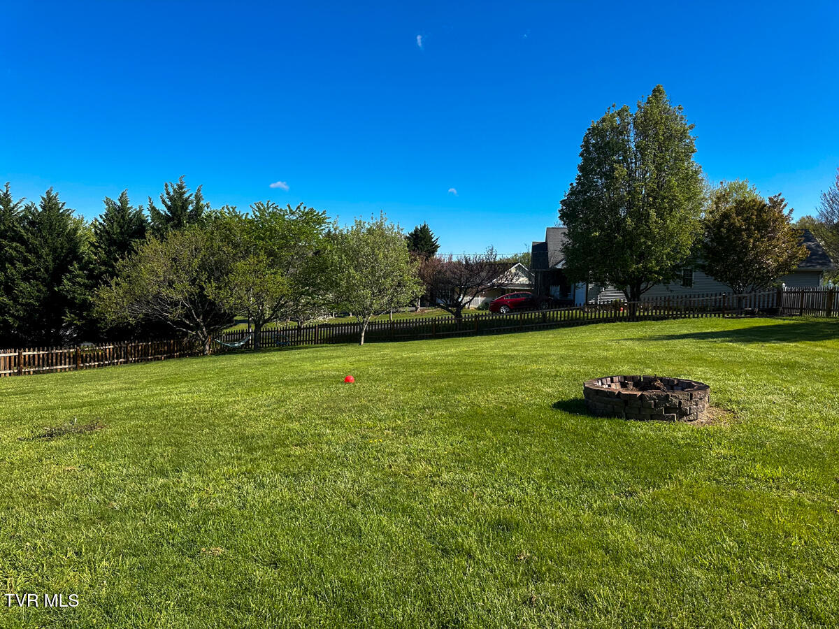 207 Humming Bird Way, Jonesborough, Tennessee image 23