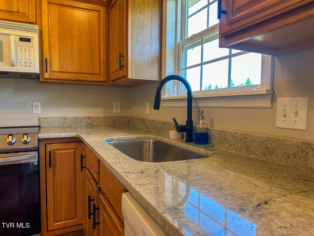 207 Humming Bird Way, Jonesborough, Tennessee image 30