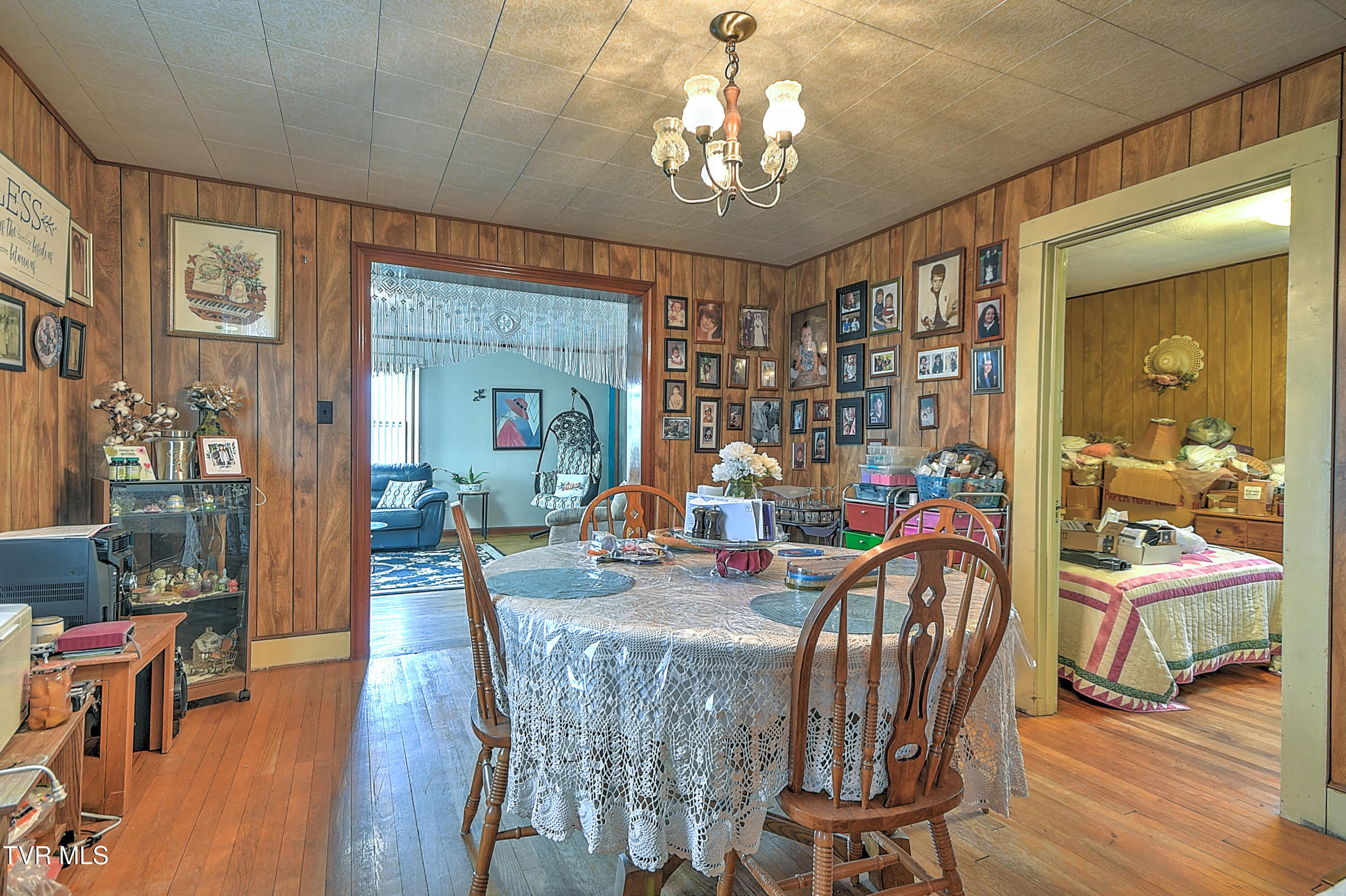 201 Dover Avenue, Mount Carmel, Tennessee image 26