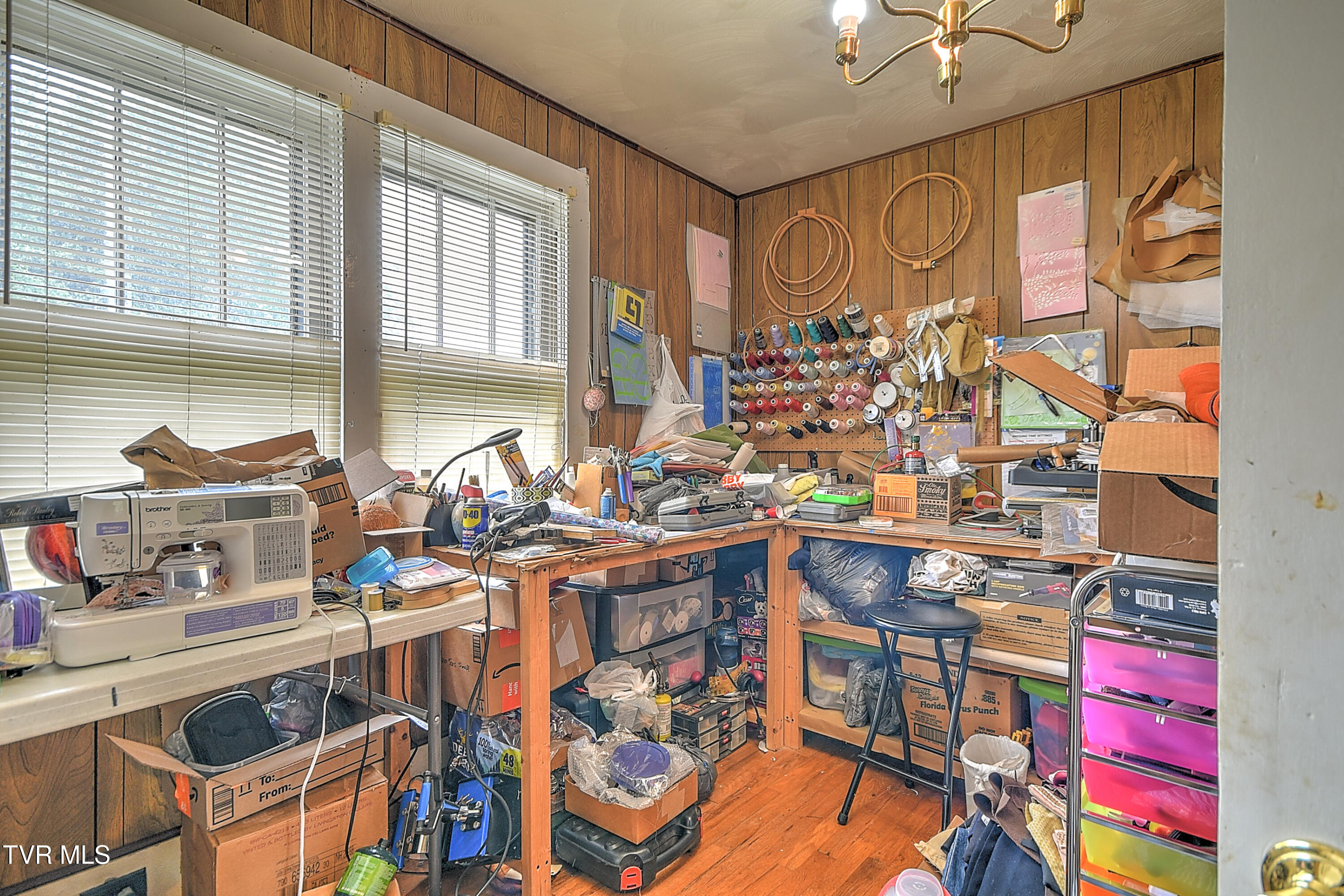 201 Dover Avenue, Mount Carmel, Tennessee image 37