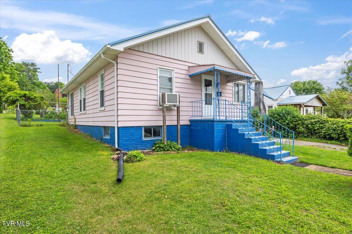 648 Maple Ave Avenue, Erwin, Tennessee image 4