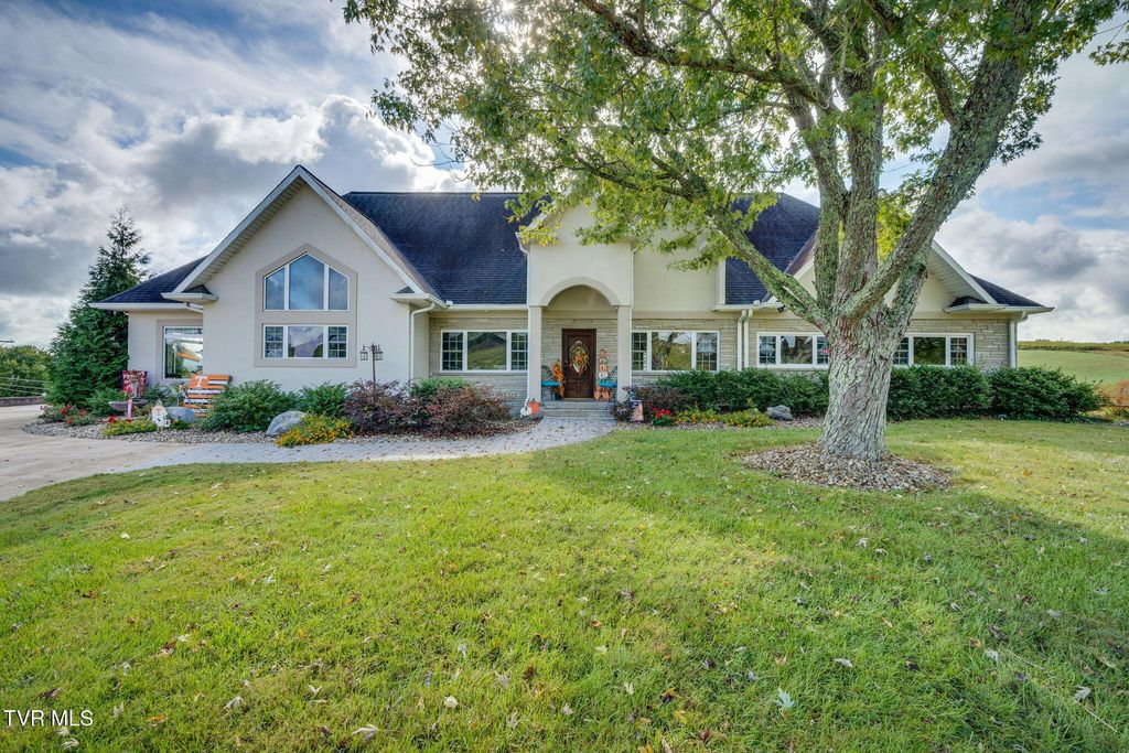 Photo of 142 Old State Highway 70, Rogersville, TN 37857 (MLS # 9987057)