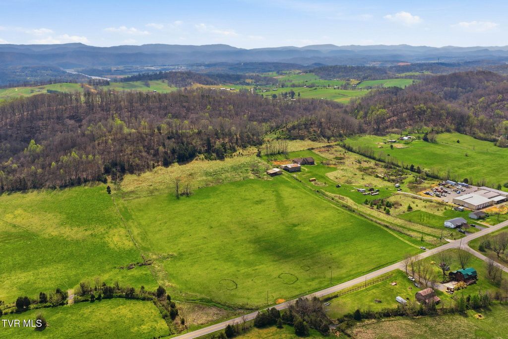 Photo of Tbd Carters Valley Road, Surgoinsville, TN 37873 (MLS # 9993281)