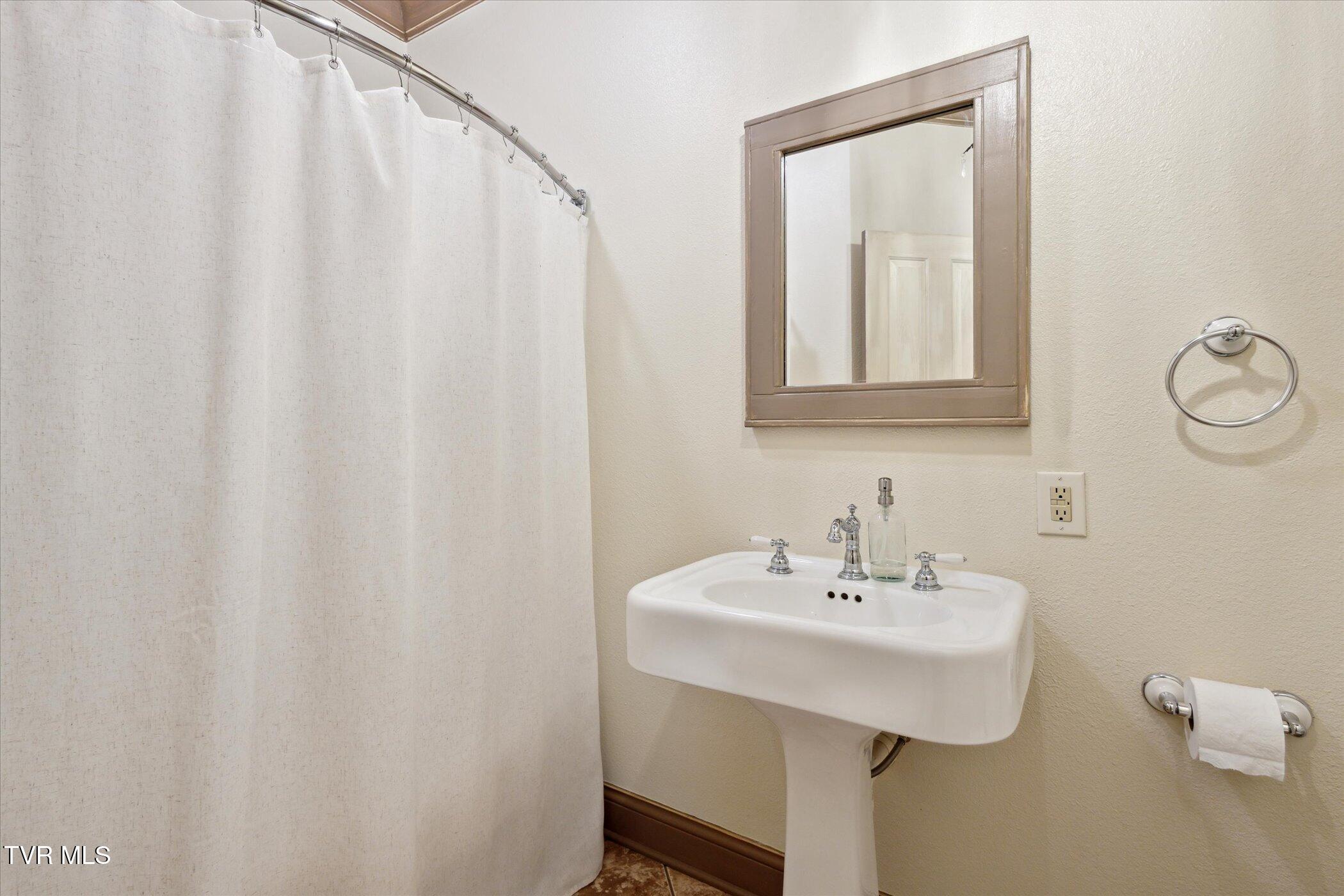 20268 Heron Circle, Abingdon, Virginia image 30