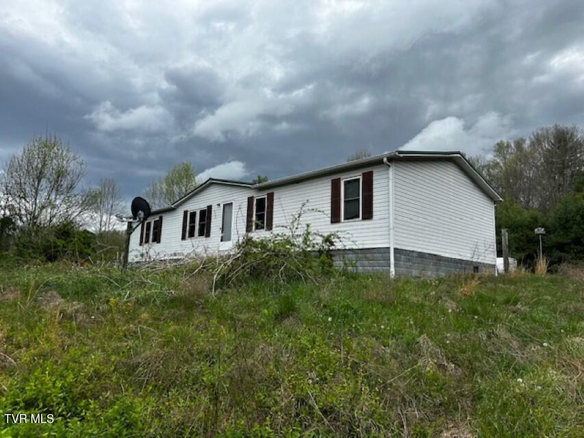 152 Blue Grass Road, Roan Mountain, Tennessee image 3