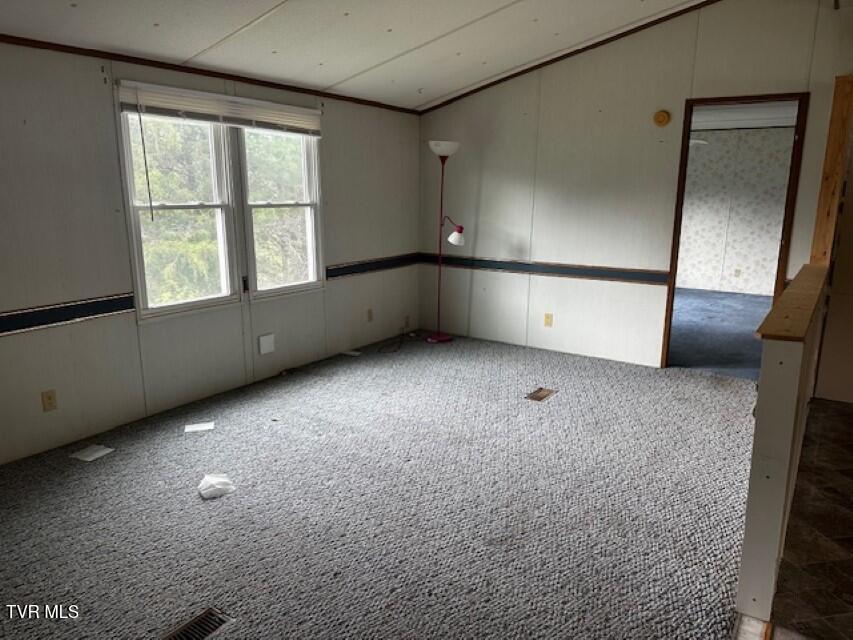 152 Blue Grass Road, Roan Mountain, Tennessee image 10