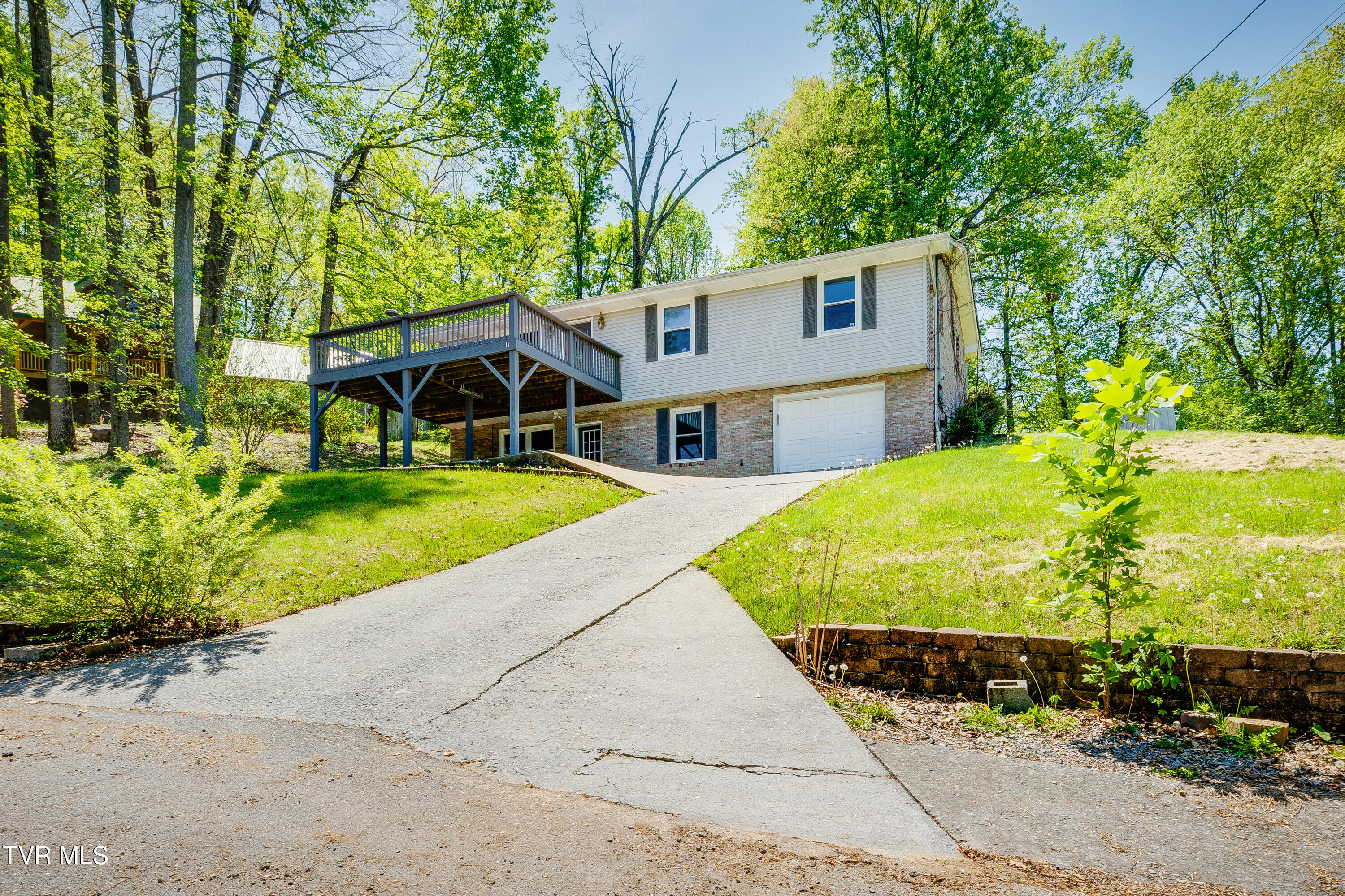 112 Fairwood Street, Kingsport, Tennessee image 1