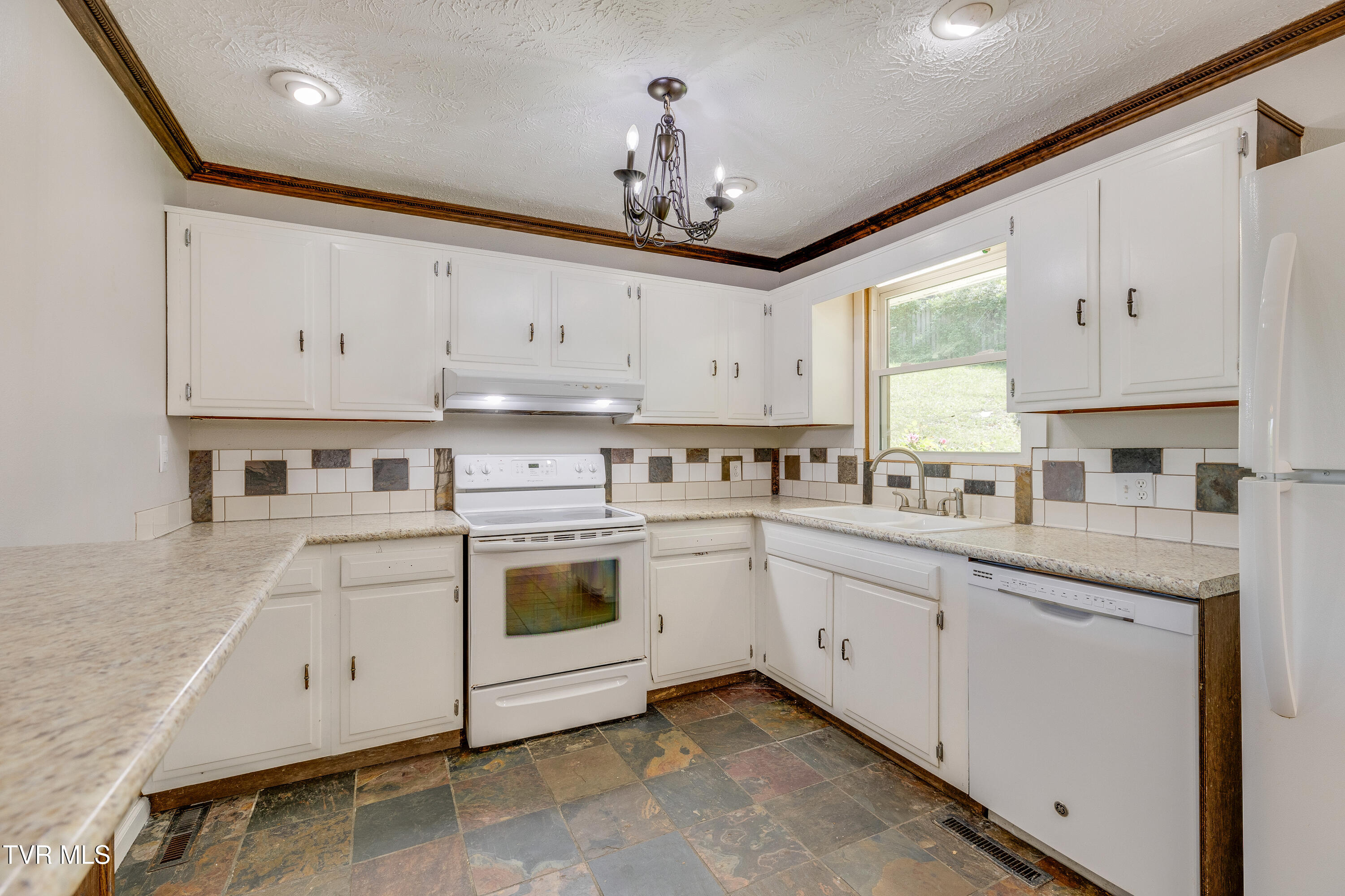 112 Fairwood Street, Kingsport, Tennessee image 4