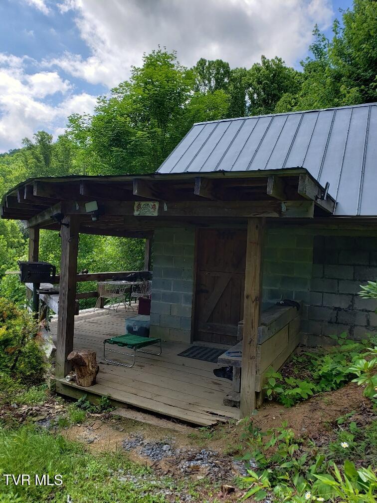 174 Doty Road, Roan Mountain, Tennessee image 11