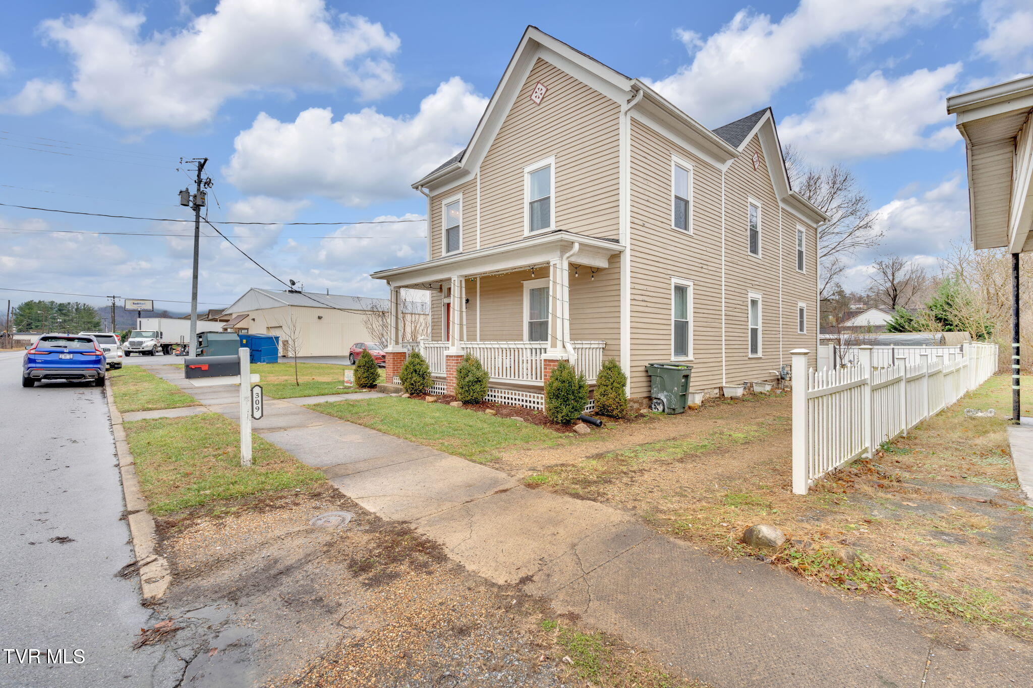 309 Sycamore Street, Elizabethton, Tennessee image 6