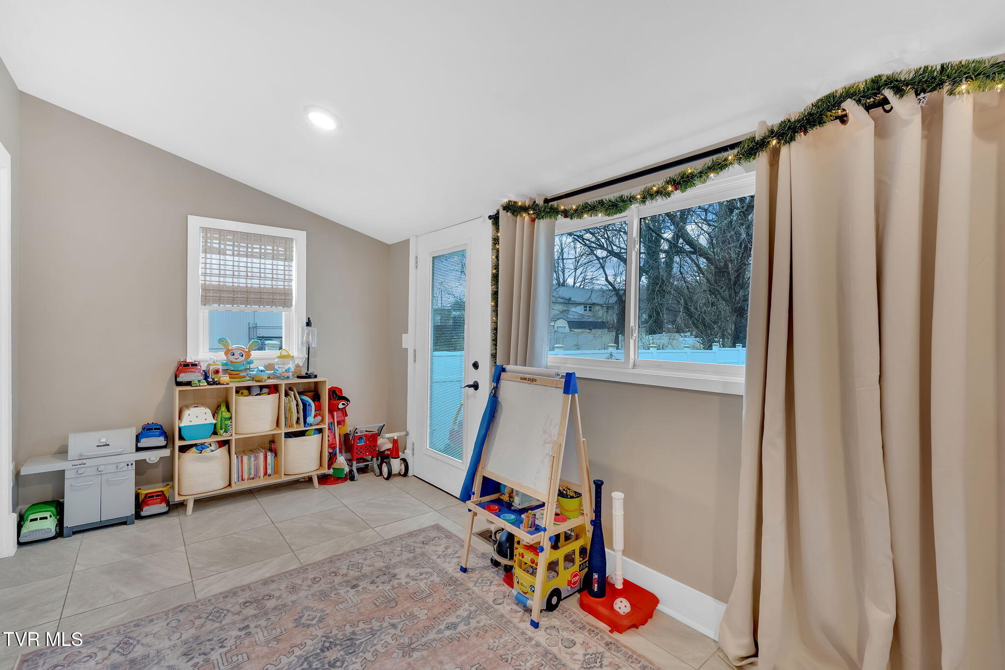 309 Sycamore Street, Elizabethton, Tennessee image 22